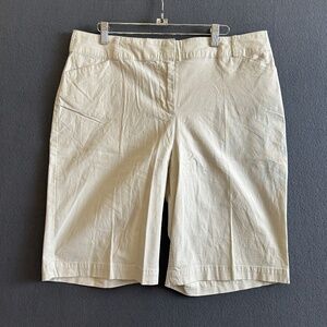 Christopher & Banks Comfort Stretch Bermuda Knee Length Shorts Size 12
